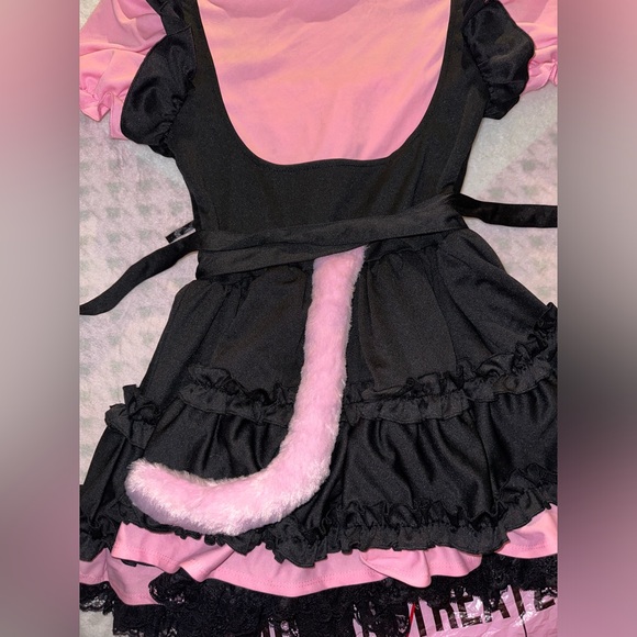 Dolls Kill costume Trickz N’ Treatz - Picture 8 of 10